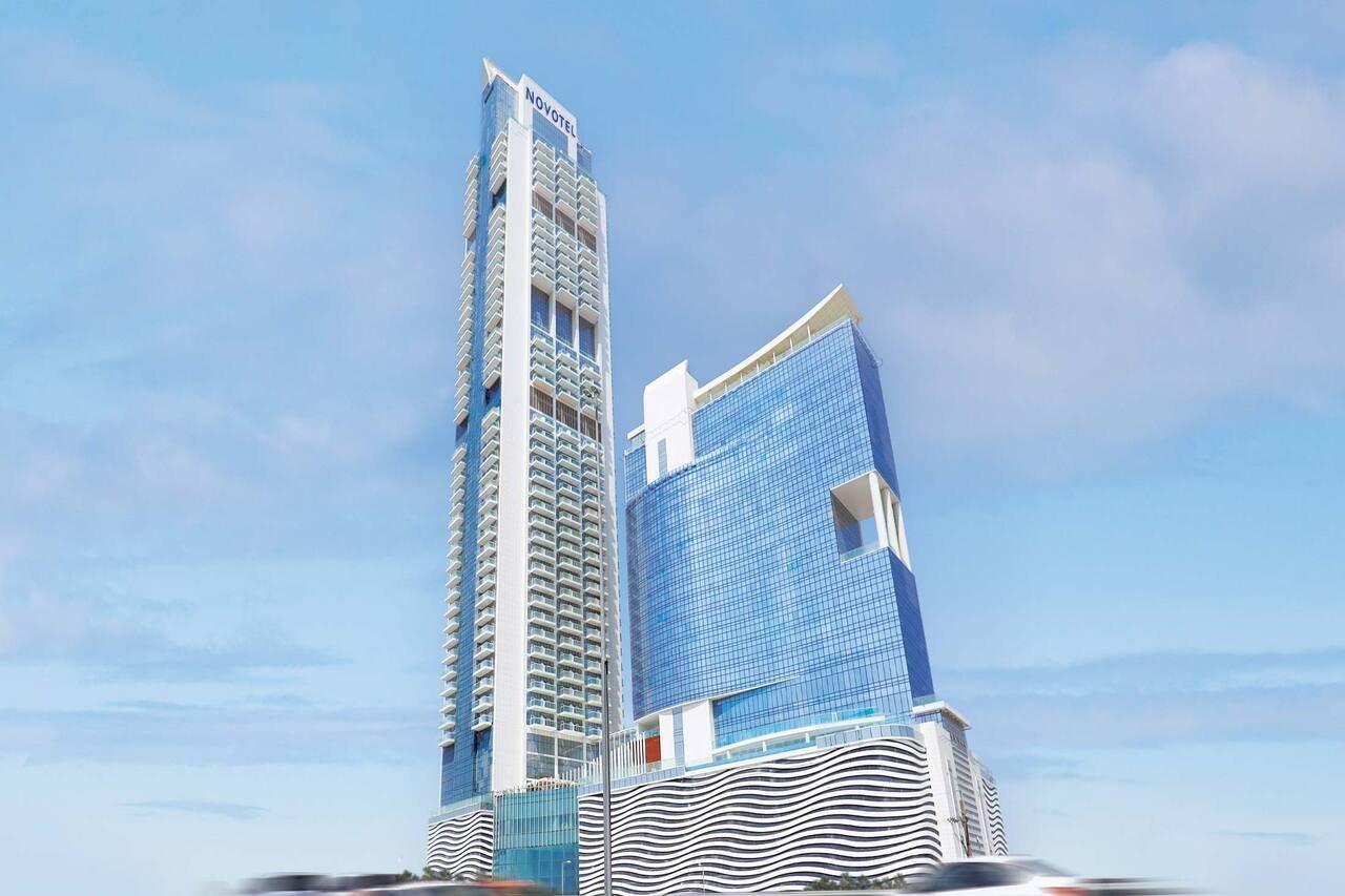 Novotel Jumeirah Village Triangle Dubai Exterior foto