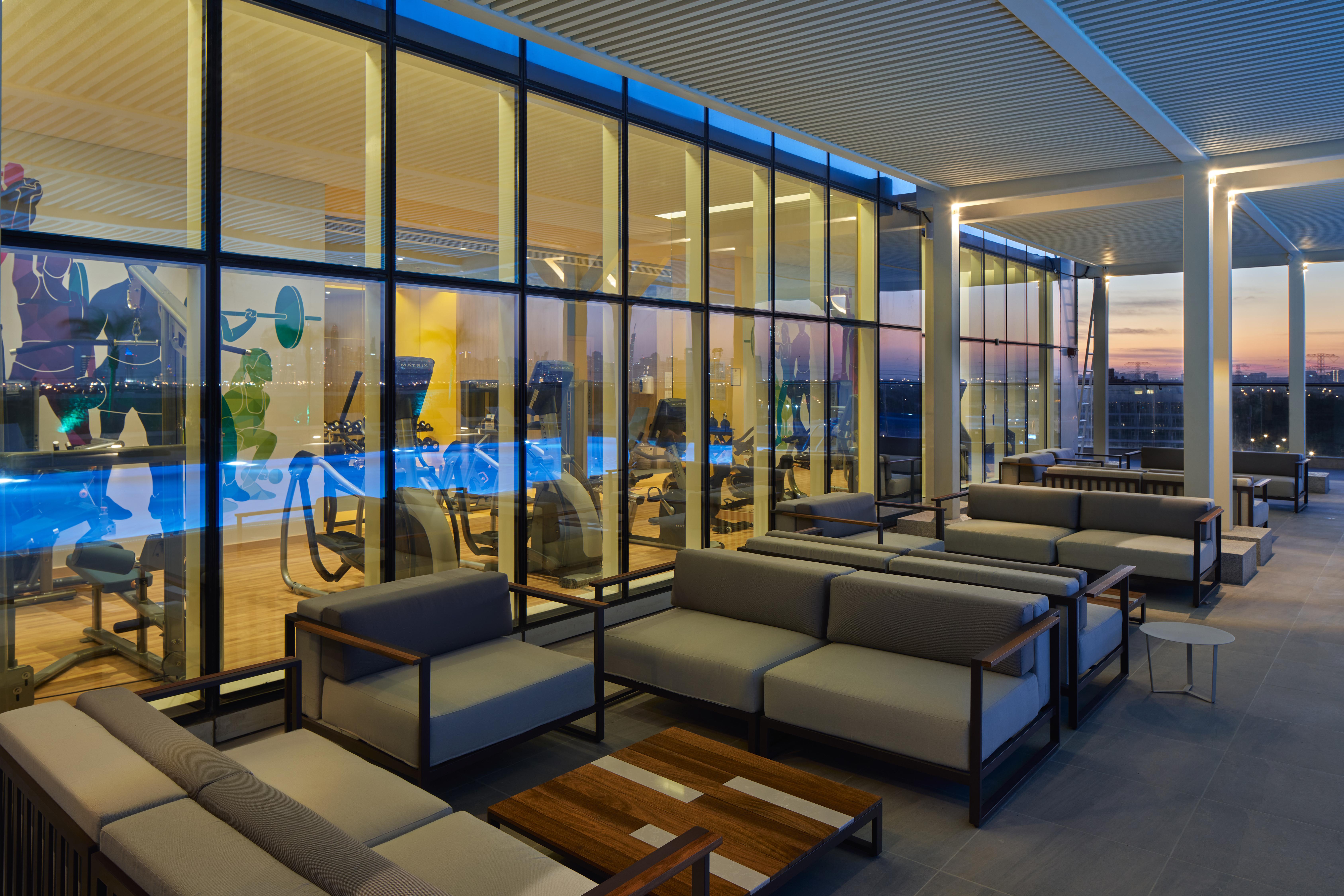 Novotel Jumeirah Village Triangle Dubai Exterior foto